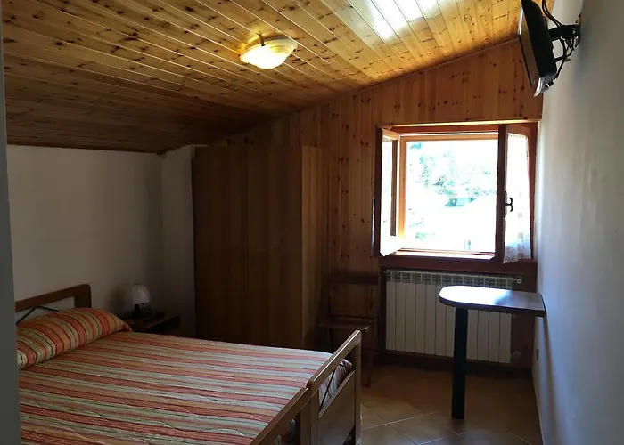 Gasthuis Il Bucaneve Barrea